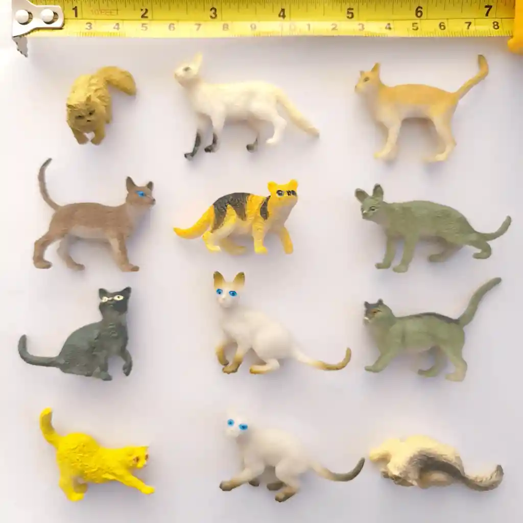 Set Juguetes De Animales Gatos S