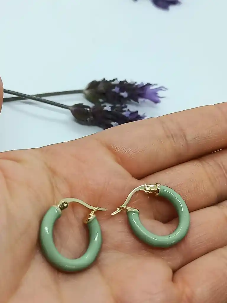 Argollas Hoop Medianas Chapados En Oro 14k Verde Menta