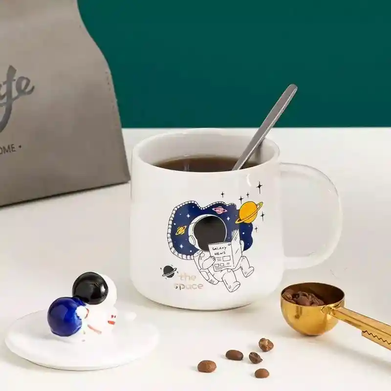 Taza De Cerámica Diseño Astronautas Con Tapa Blanco