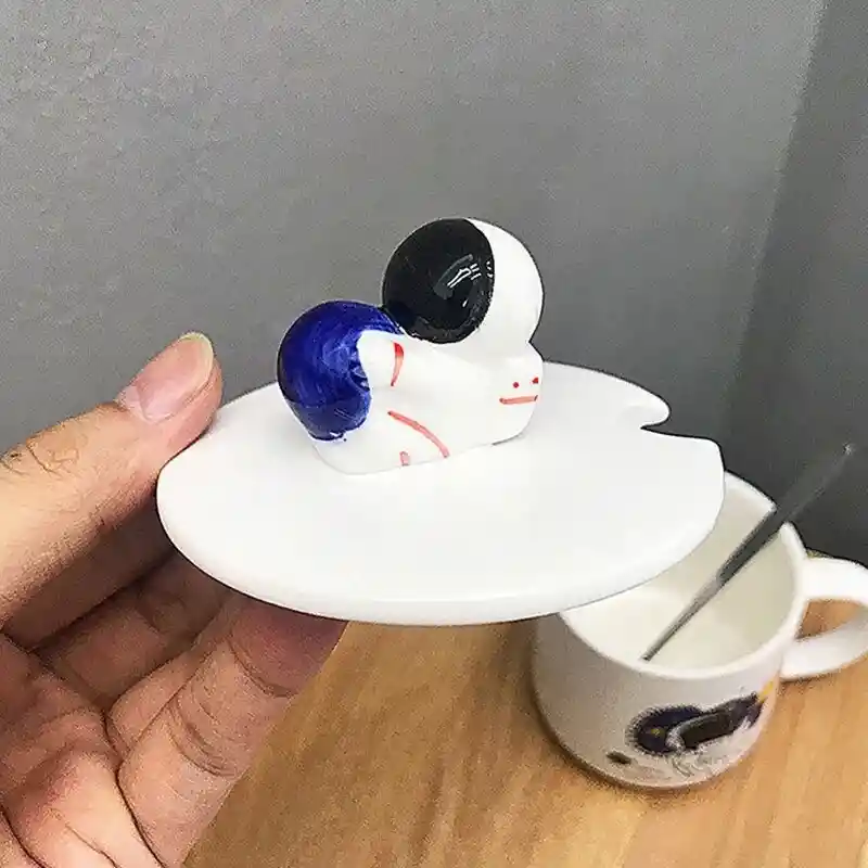 Taza De Cerámica Diseño Astronautas Con Tapa Blanco