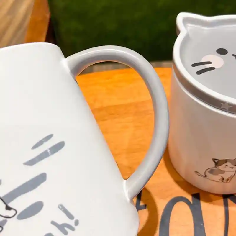 Taza De Cerámica Diseño Gatos Con Tapa Gris Modelo B