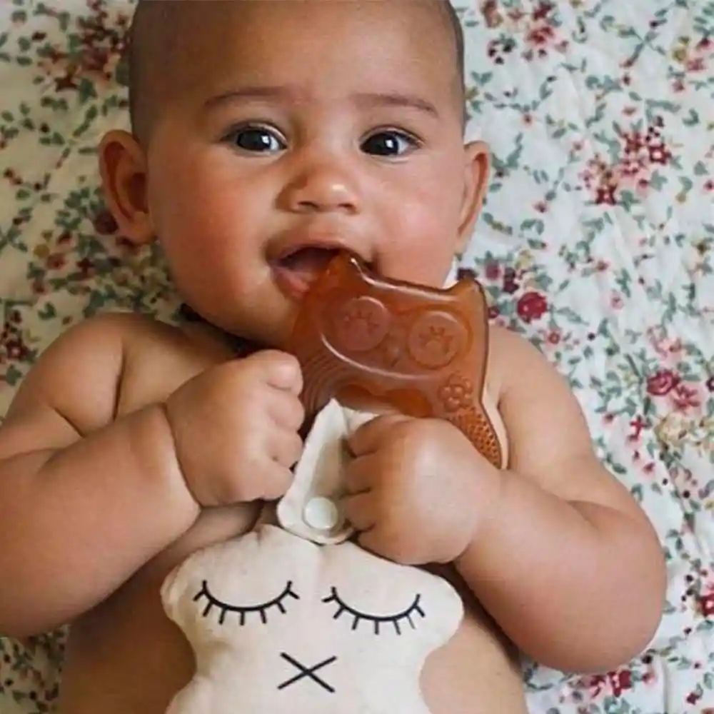 Mordedor De Caucho Natural Haakaa Buho Durmiente