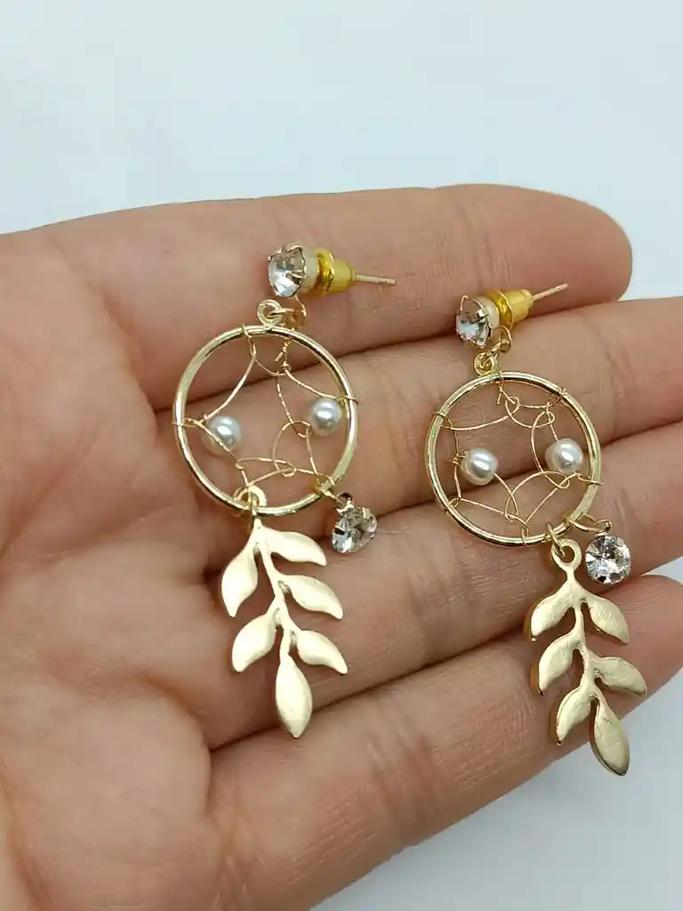 Aros Pendientes Atrapa Sueños Con Perlas De Agua Dulce Y Zirconios