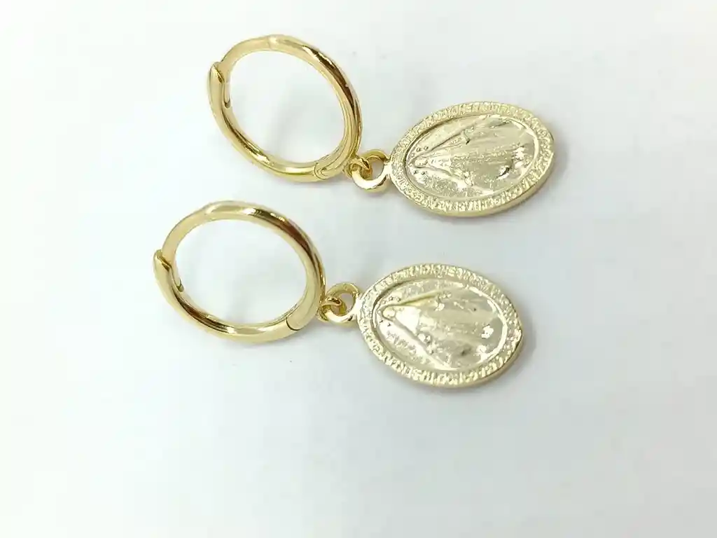 Argollas Huggies Virgen Maria Plata Fina Chapado En Oro 18k