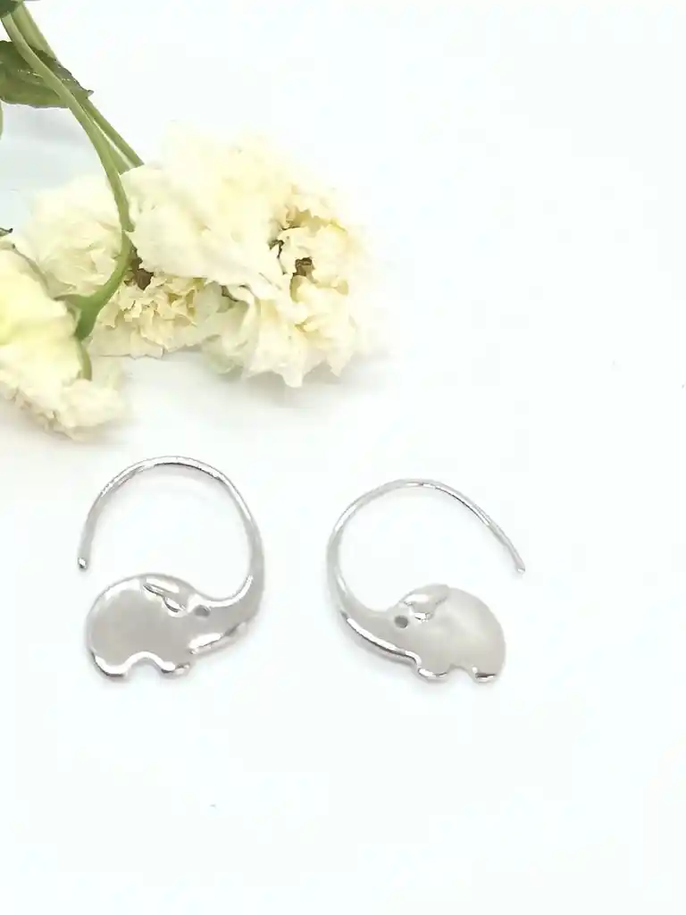 Aros Argollas Elefante Minimalista Suerte Plata Chapado Oro