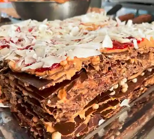 Torta Frambuesa Manjar Vegana 24x10 Cm (15 Pers.)