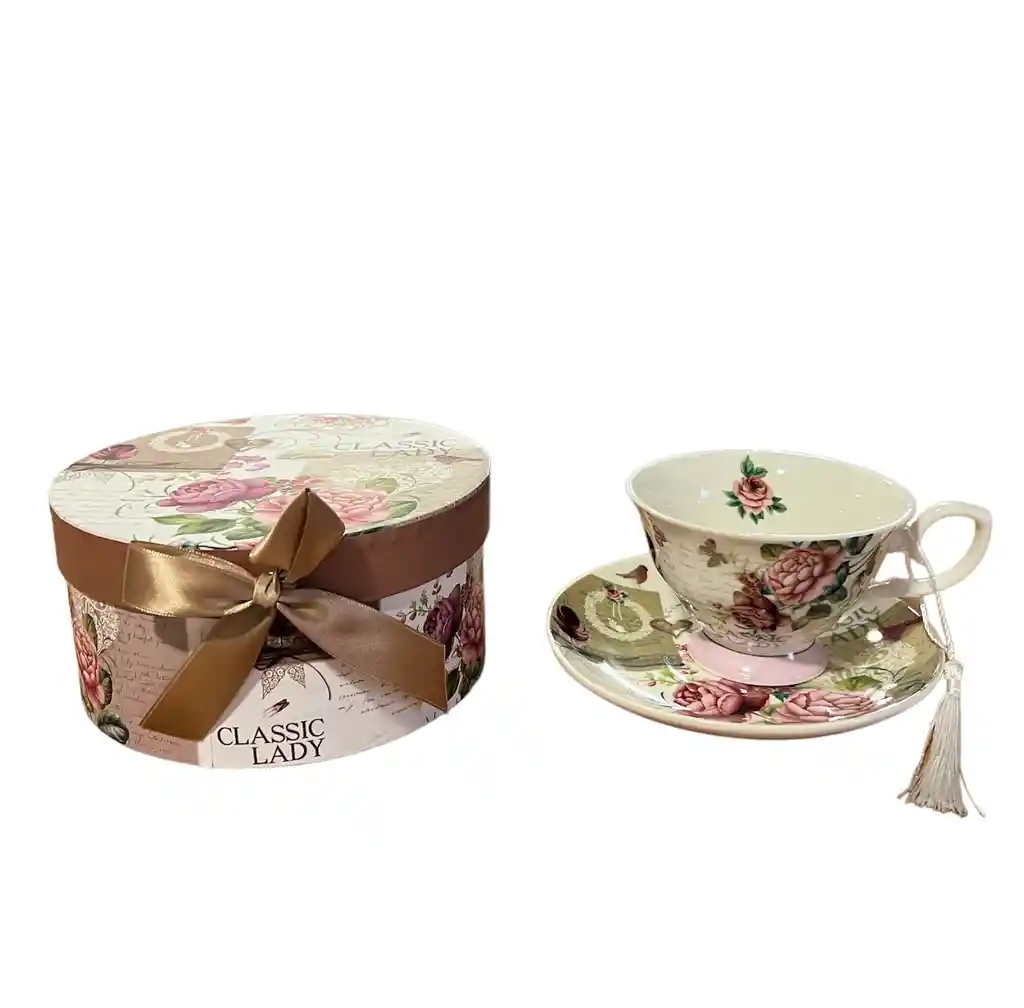 Taza De Porcelana Vintage Con Plato En Caja Modelo D