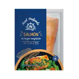 Salmón En Trozos Azul Profundo