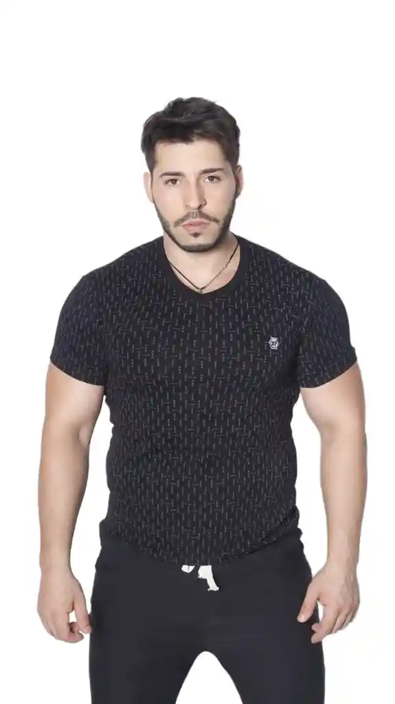 Polera Lineas Negro Talla L