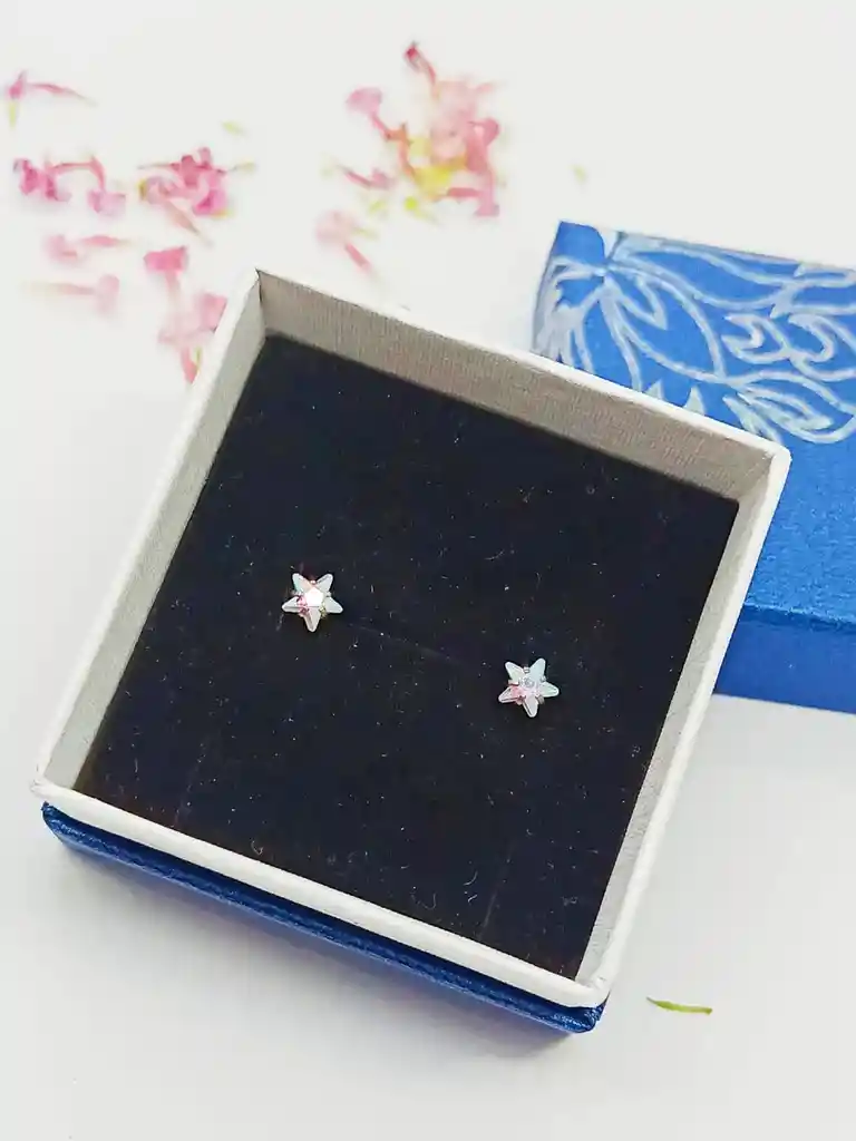 Aros De Seguridad Punto De Luz Estrella Hipoalergénicos Zirconio Tornasol 5mm