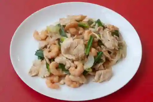 Camarón con Pollo