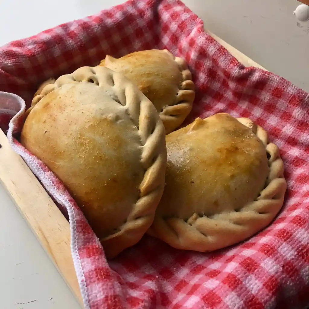 Empanada De Pino Carne