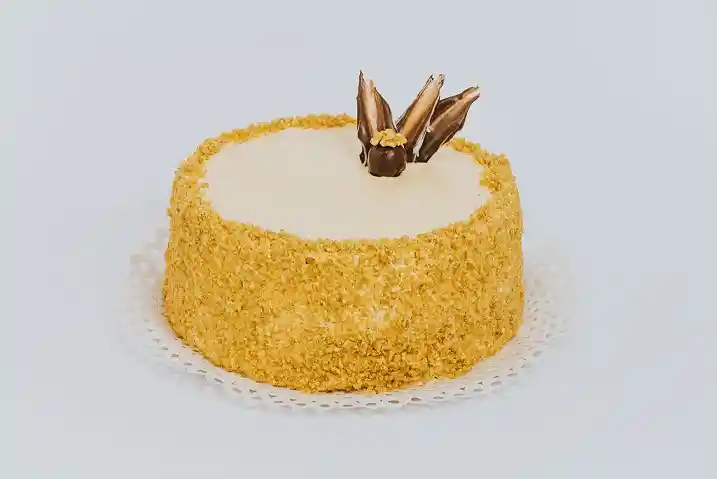 Torta De Nuez Y Biscocho