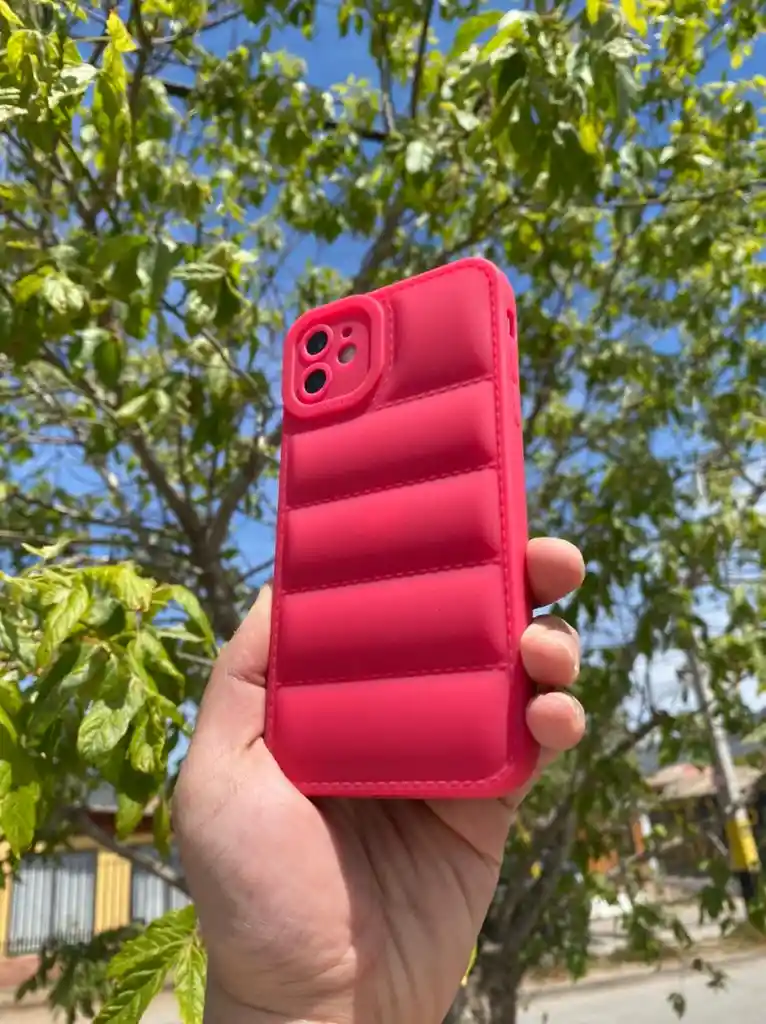 Puffa Fucsia Iphone 11promax