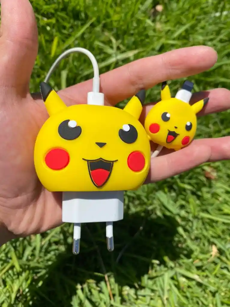 Funda Cargador Pikachu