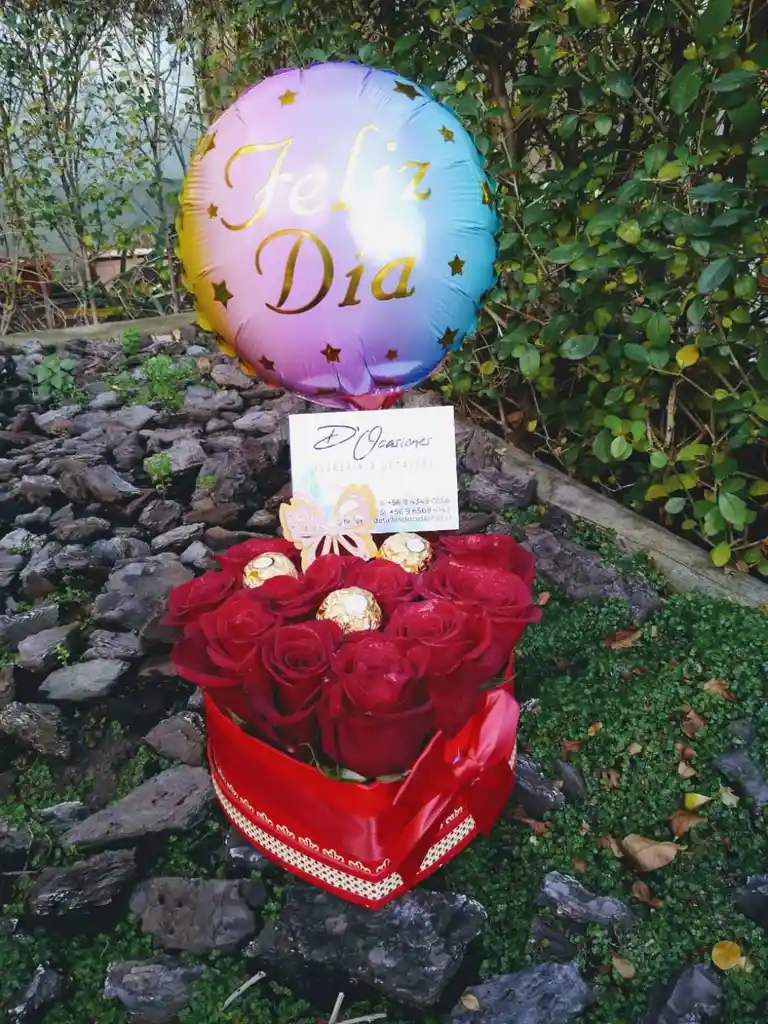 Caja Corazón Con Rosas, Ferrero Y Globo