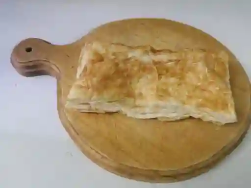 Empanada De Queso Y Jamón