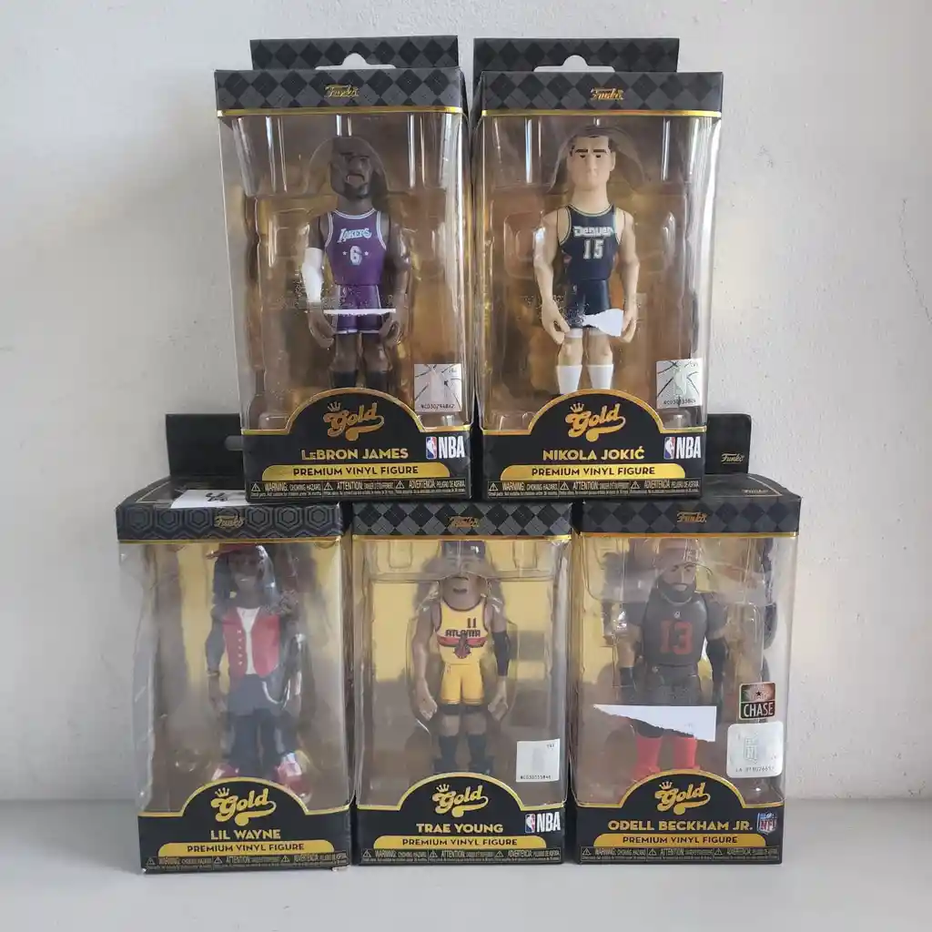 Figura Colección Nba Gold Premium Vinyl Figure