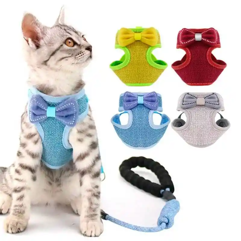 Arnés Para Gatos Con Corbatín Celeste Talla - S