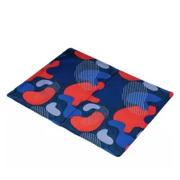 Manta Refrescante Para Mascotas Md Tamaño: 50 X 65 Cm Color: Azul/rojo