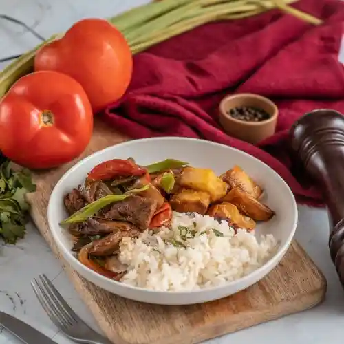 Lomo Saltado Con Papas Fritas Al Horno Y Arroz Graneado, Marca Tremus