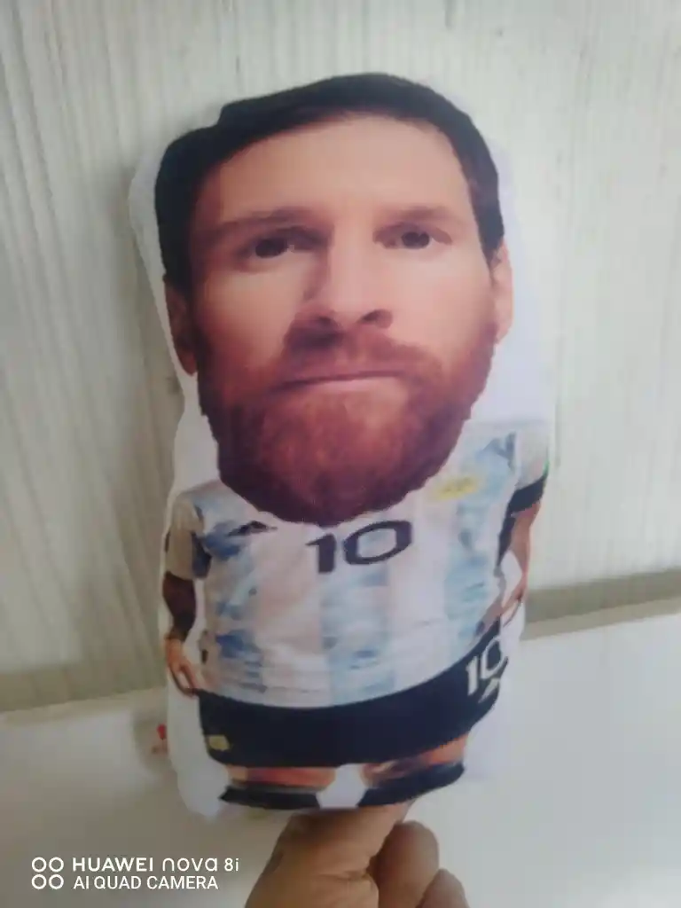 Cojin Messi