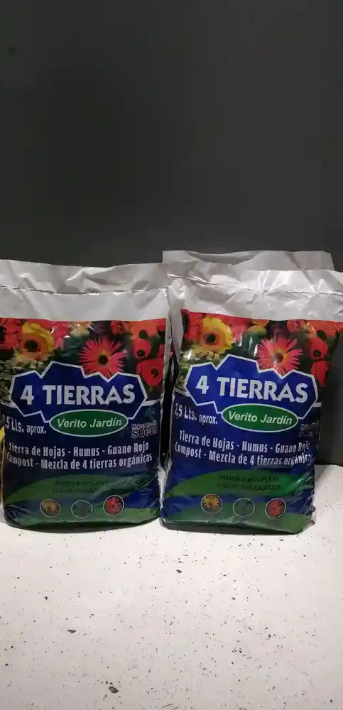 Tierra De Hojas (4 Tierras)