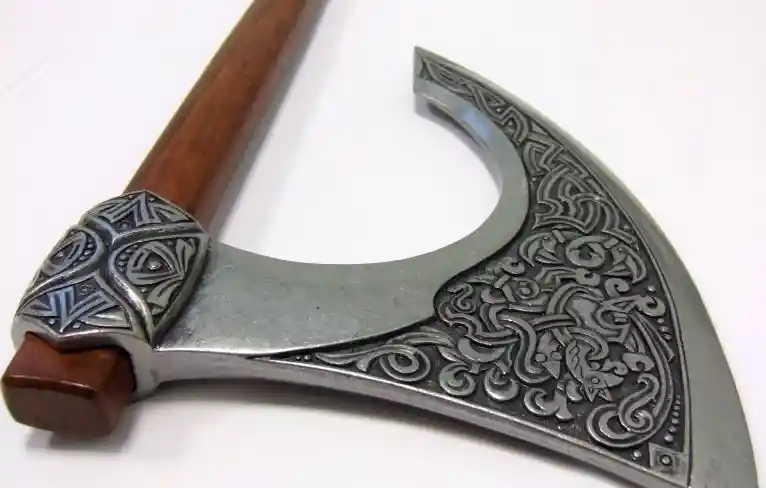 Hacha Curva 87cm 628