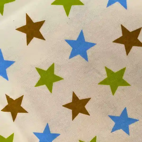 Babero De Algodón Estampado Diseño Estrellas De Colores