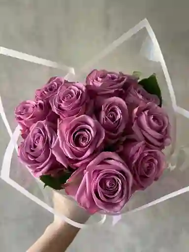 10 Rosas Frescas Color Lila