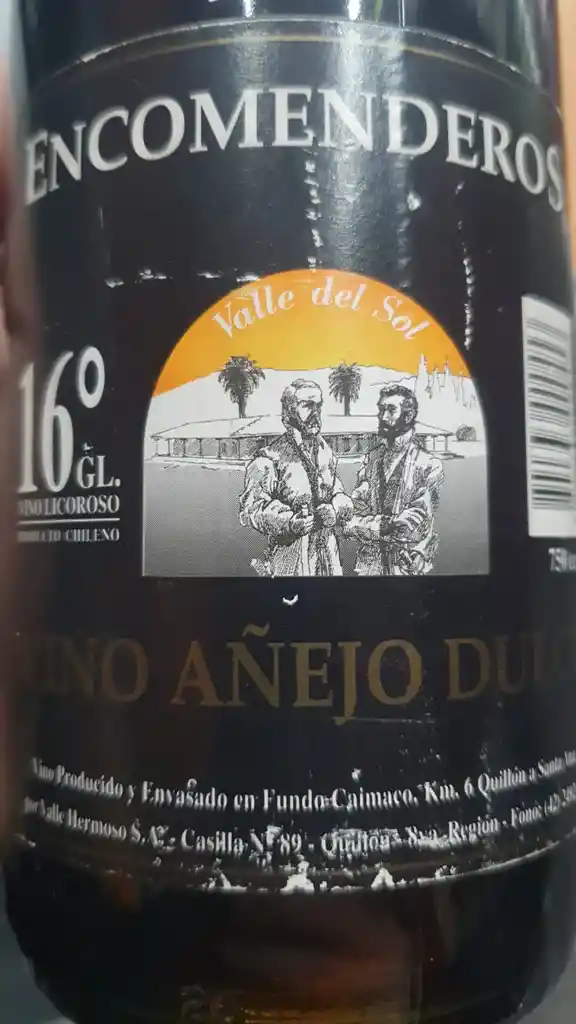 Vino Encomenderos Añejo Dulce 16° 750cc Botella