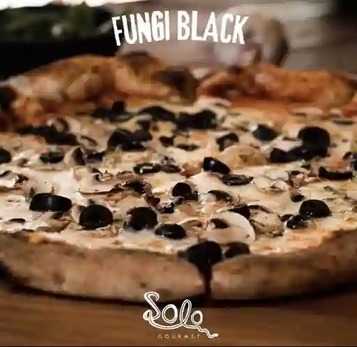 Solo Gourmet · Pizza Fungi Black