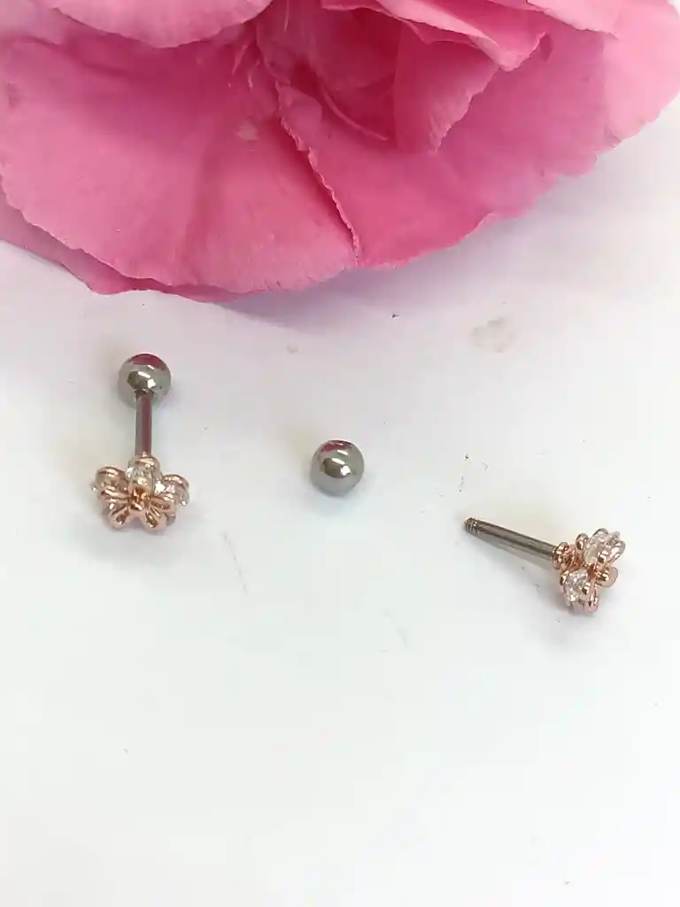 Aros Flor Con Zirconias Niña Adulto Piercing Conch Helix Chapado Oro Rosa 18kl