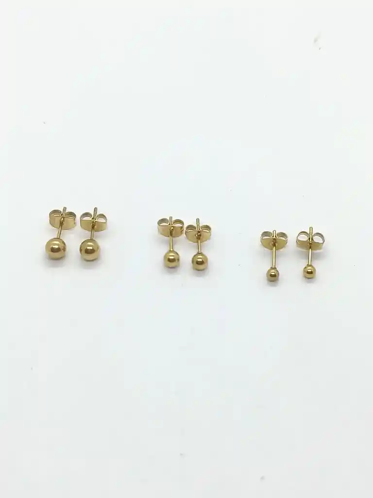 Pendientes Esferas Hipoalergénicos De 3mm Chapados En Oro 14kl