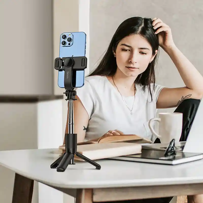 Selfie Para Celular Y Soporte De Mesa