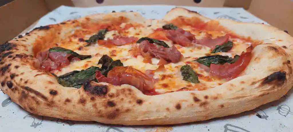 Pizza Prosciutto