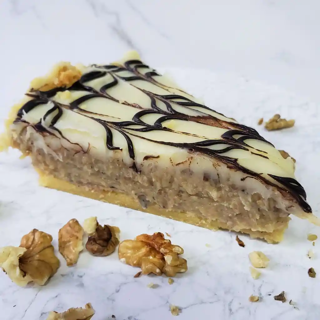 Kuchen De Nuez