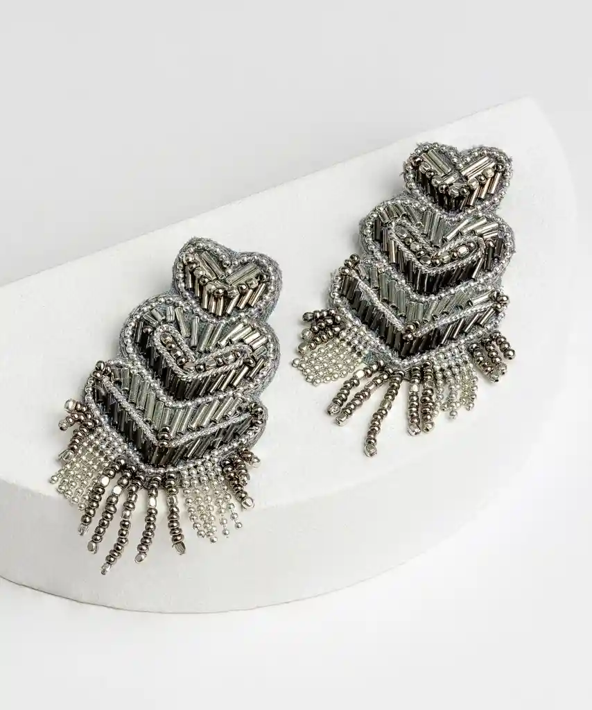 Aros Corazones Mostacillas Plateado