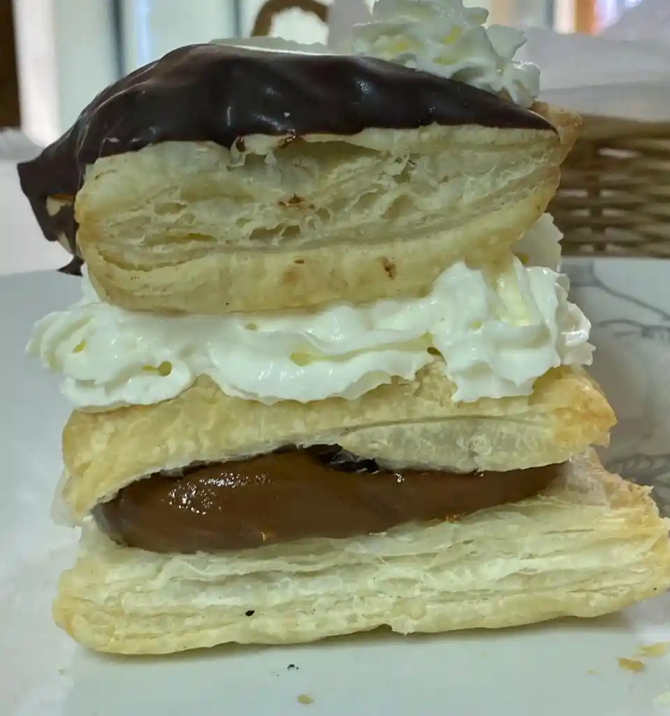 Pastel De Milhojas Manjar Y Pastelera