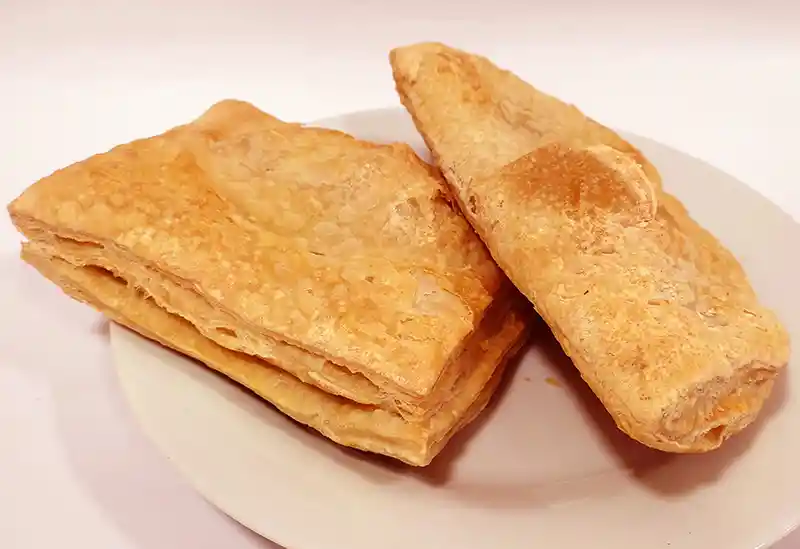 Empanada Hoja Queso