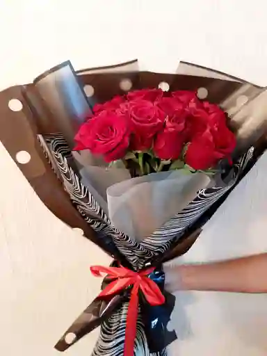 Bouquets De Rosas