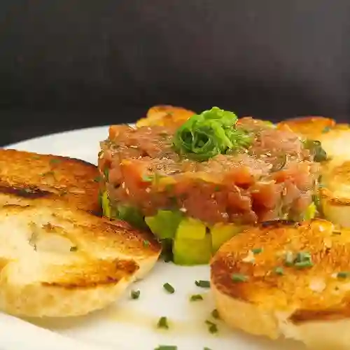 Tártaro de atún con palta