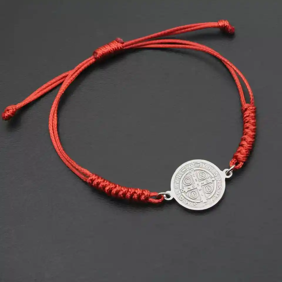 Pulsera Hilo Rojo Trenzado San Benito Acero