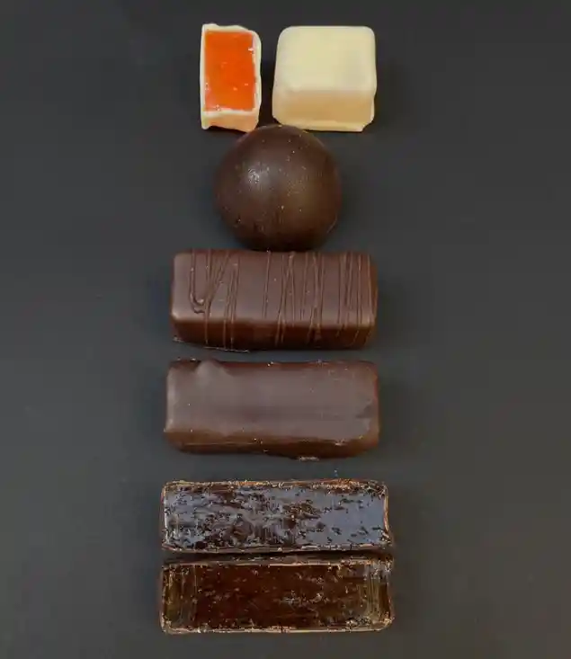 Gomitas Bañadas En Chocolate - Sin Azúcar Frutilla Y Chocolate 72% Cacao