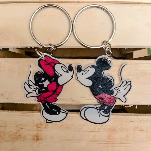 Llavero Parejas Mickey Y Minnie