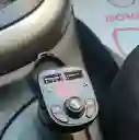 Adaptador Transmisor Bluetooth Fm Radio Cargador Celular 2,1a 2 Usb Encendedor Cenicero Manos Libres