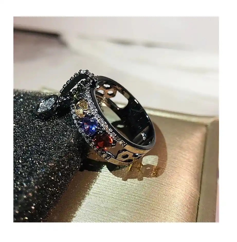 Anillo De Titanio Mujer Brillante Con Zirconios Y Colgante A La Moda Retro Exclusivo