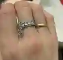 Anillo De Titanio Mujer Brillante Con Zirconios Y Colgante A La Moda Retro Exclusivo