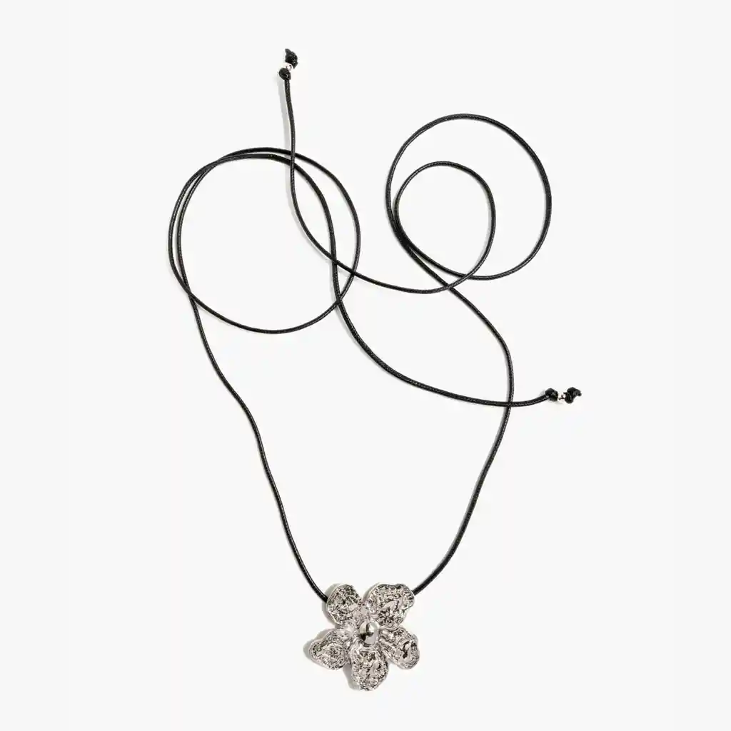 Collar Mujer Choker Flor De Metal Plateado