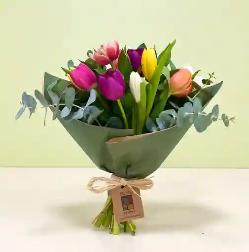 Ramo De 10 Tulipanes Coloridos